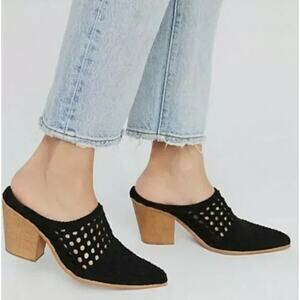 Jeffrey Campbell Leone Suede Woven Mules Black Slip On Shoes Size 10